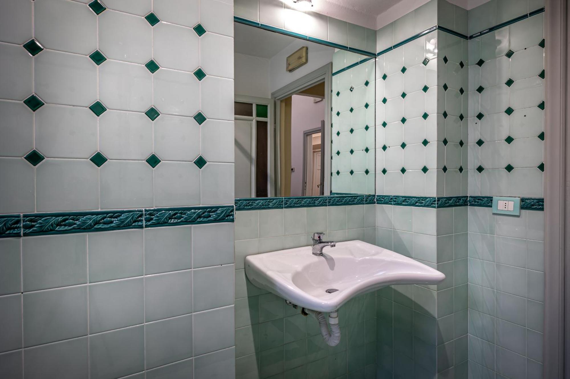 Yid Gramsci Apartment Firenze Bagian luar foto